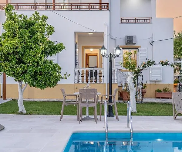 Erasmia- House 1 Ground Floor Сasa de vacaciones Svoronata