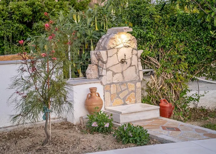 Erasmia- House 1 Ground Floor * Svoronata